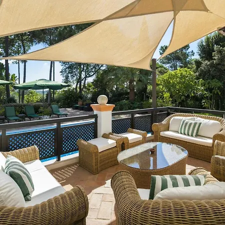 Sleeps 8 Pool Air Con T607946 Villa