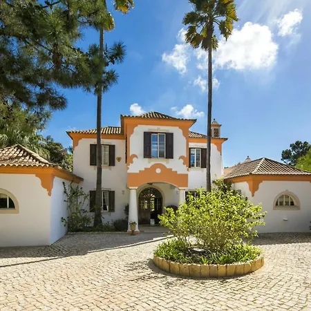 Villa Sleeps 8 Pool Air Con T607946